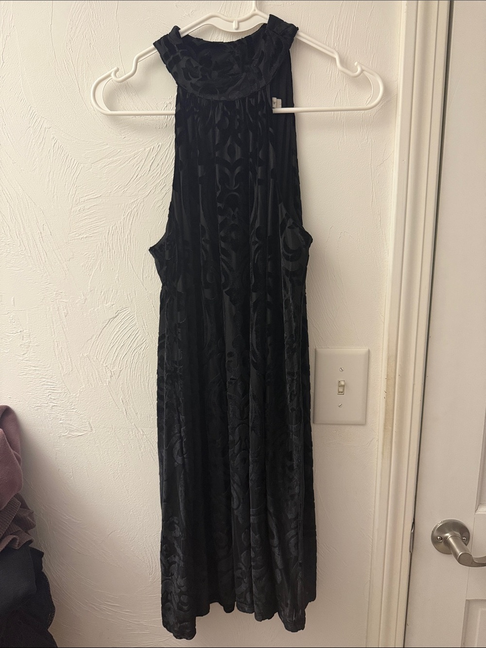 Francesca's Collections Black Velvet High-Neck Maxi Dress
